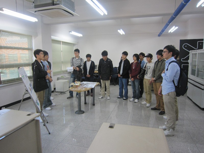 2010.10.06 Lab Tour
